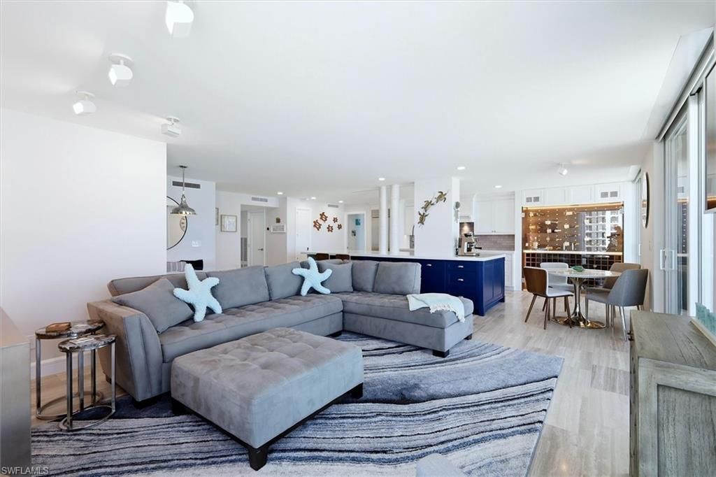 2425 Gulf Of Mexico Dr , Unit 6D, Longboat Key, FL 34228 Photo