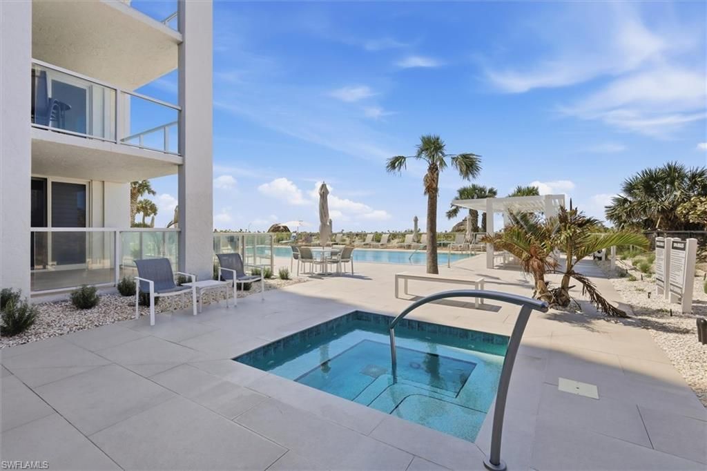 2425 Gulf Of Mexico Dr , Unit 6D, Longboat Key, FL 34228 Photo