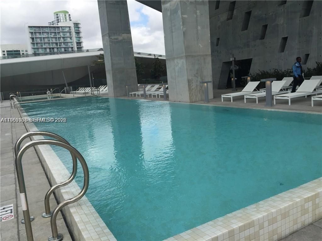 68 SE 6th St , Unit 2807, Miami, FL 33131 Photo