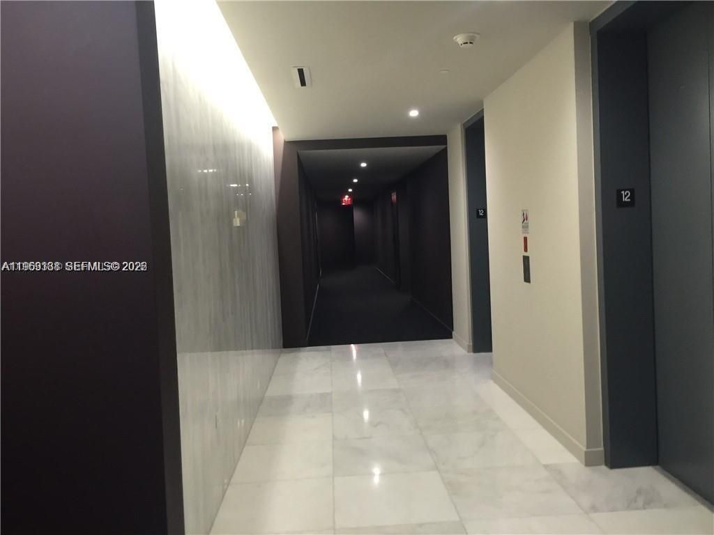 68 SE 6th St , Unit 2807, Miami, FL 33131 Photo