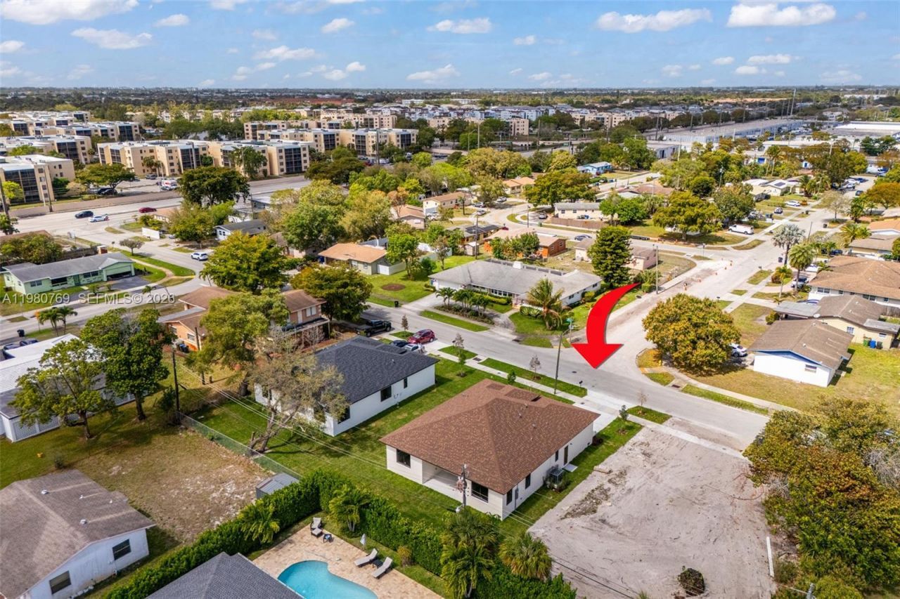 3040 NW 24th St , Fort Lauderdale, FL 33311 Photo