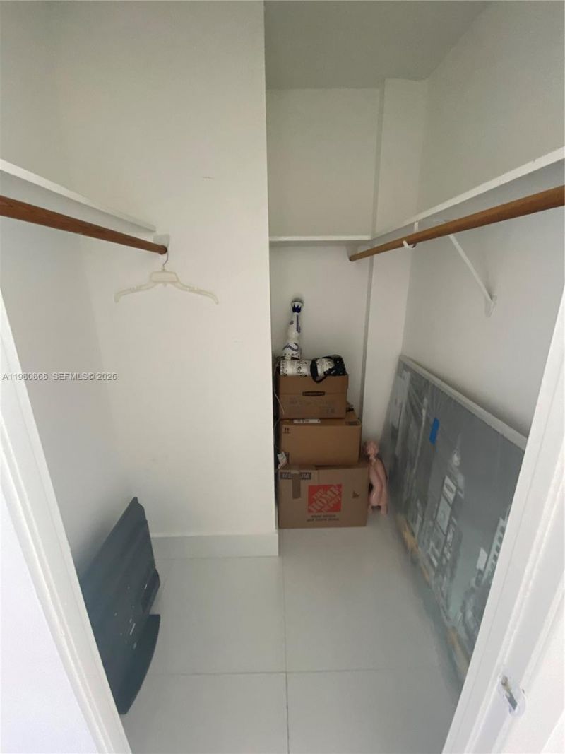 2780 NE 183rd St, Unit 909, Aventura, FL 33160 Photo