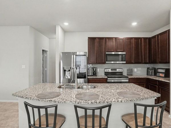 125 Saddle Breeze, Cibolo, TX 78108