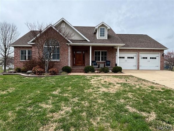 1209 Redwood, Dexter, MO 63841