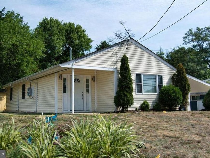 1604 Erskine, Hyattsville, MD 20783 Main Photo