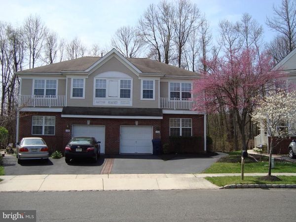 256 FOUNTAYNE LANE, LAWRENCEVILLE, NJ 08648
