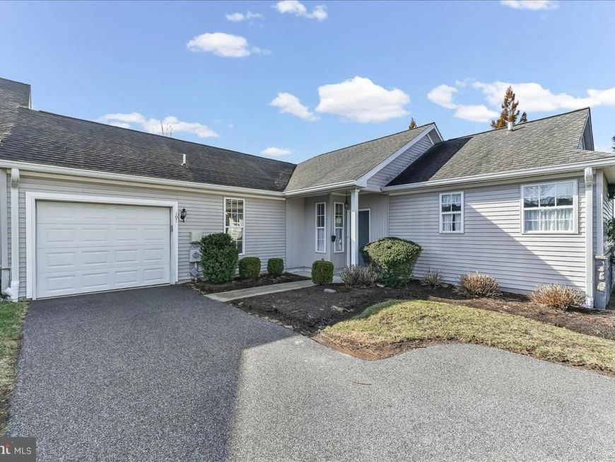 191 E Hunting Horn Lane, Glen Mills, PA 19342 Main Photo