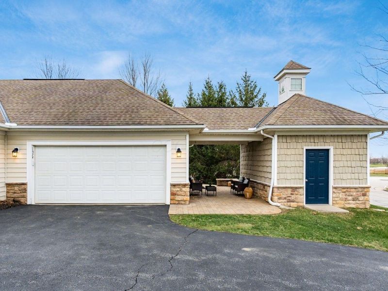 1574 Cape Drive , Grove City, OH 43123 Photo 42