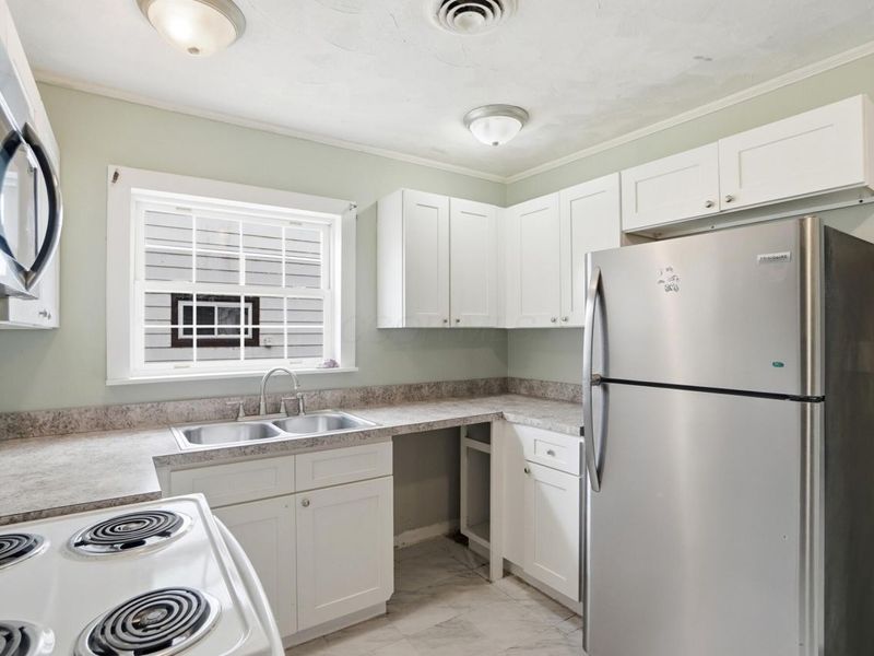 2054 Jermain Drive, Columbus, OH 43219 Photo 14