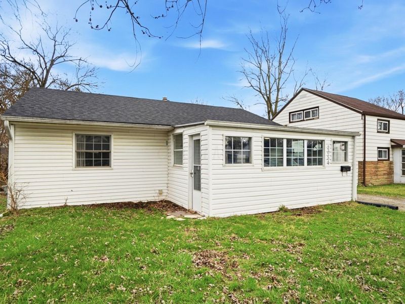 2054 Jermain Drive, Columbus, OH 43219 Photo 2