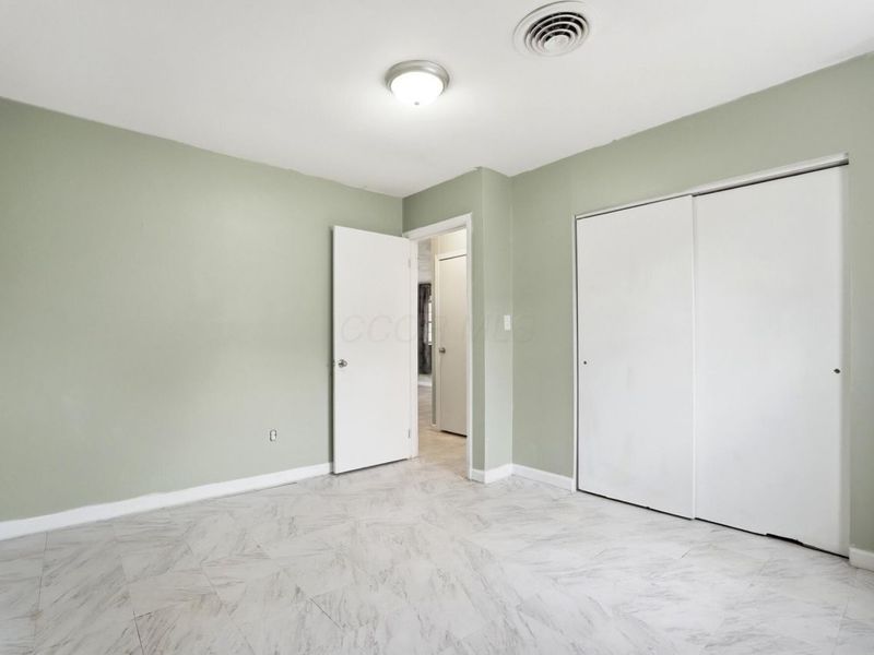 2054 Jermain Drive, Columbus, OH 43219 Photo 23