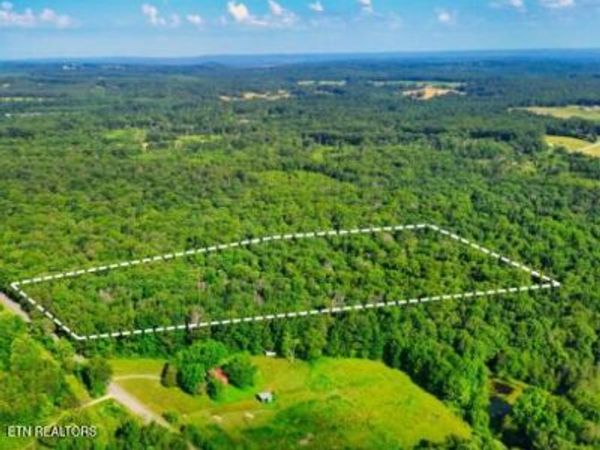 Turkey Blind Rd, Crossville, TN 38572