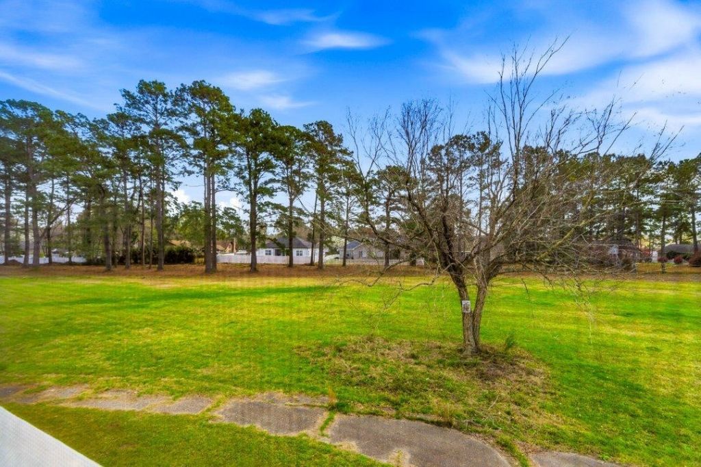 500 Fairway Ln. Photo 16