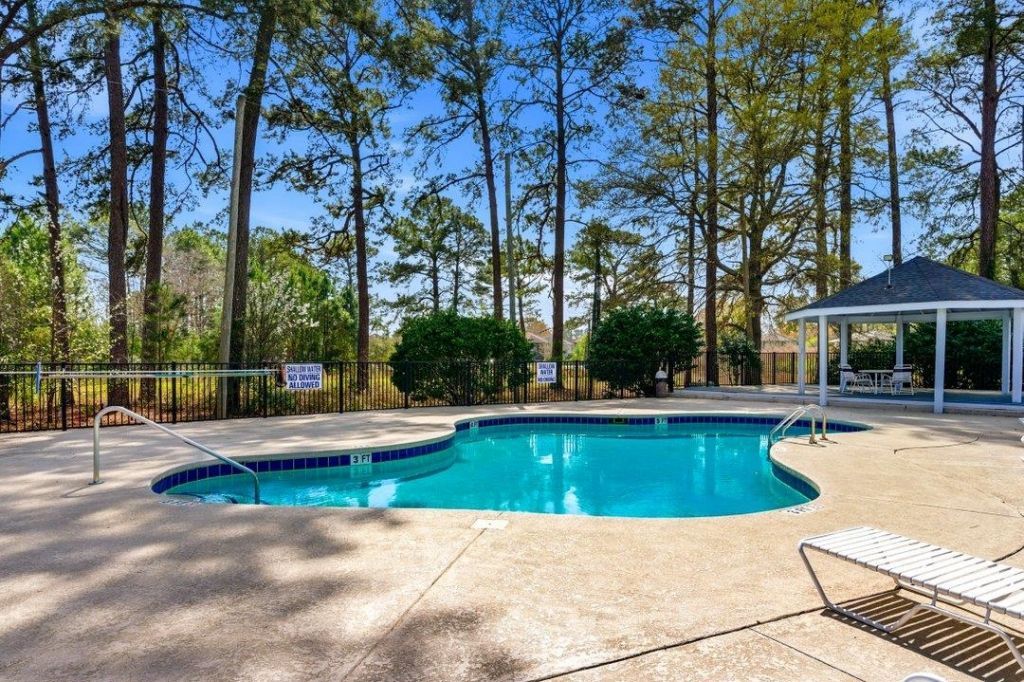 500 Fairway Ln. Photo 18