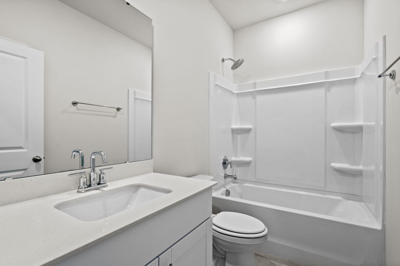 205 Evergreen St. Photo 25