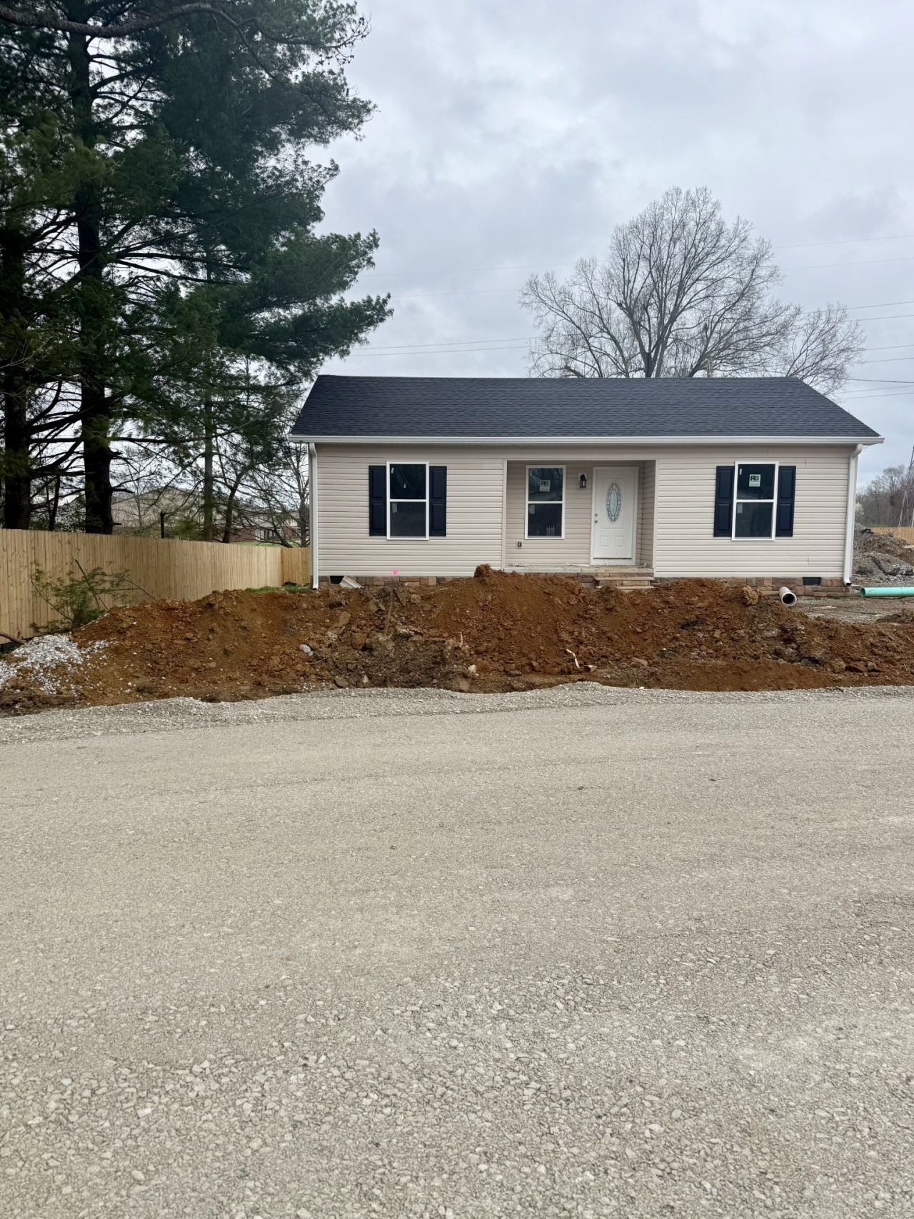 101 Chastain St , Tullahoma, TN 37388 Main Photo