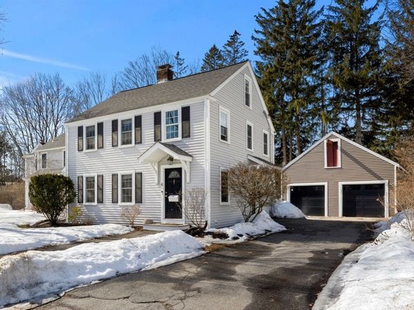4 Upland Road, Unit 4, Newburyport, MA 01950