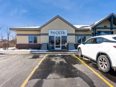 510 22nd Avenue E, Unit 803, Alexandria, MN 56308