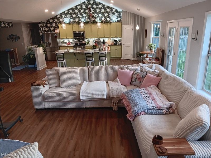 2366 Bradley Road, Westlake, OH 44145 Photo 5