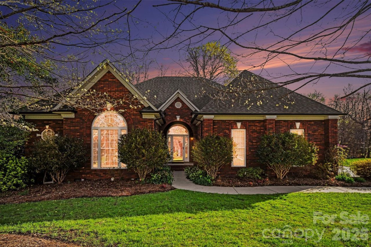 8407 Locksley Drive, Harrisburg, NC 28075 Main Photo