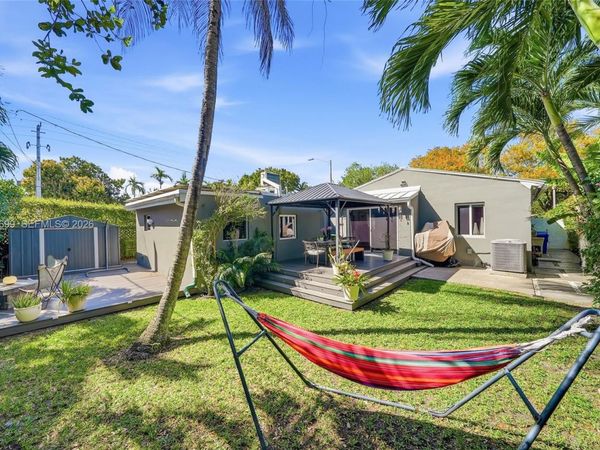 2190 SW 20th St , Miami, FL 33145