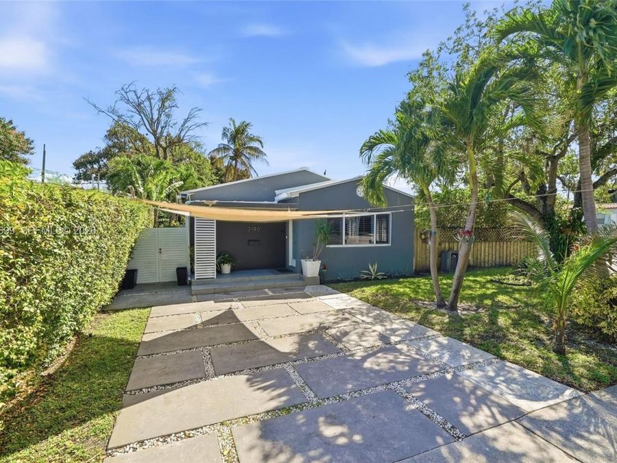 Property Image 8