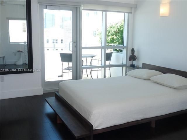 421 Meridian Ave, Unit 14, Miami Beach, FL 33139 Photo