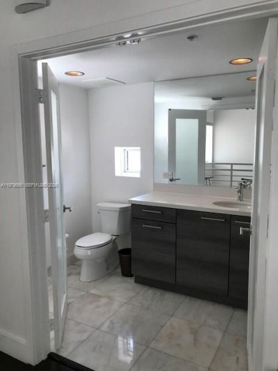 421 Meridian Ave, Unit 14, Miami Beach, FL 33139 Photo