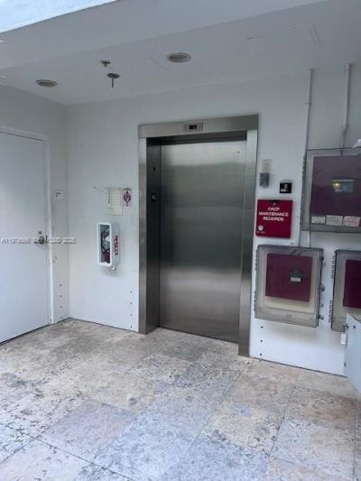421 Meridian Ave, Unit 14, Miami Beach, FL 33139 Photo