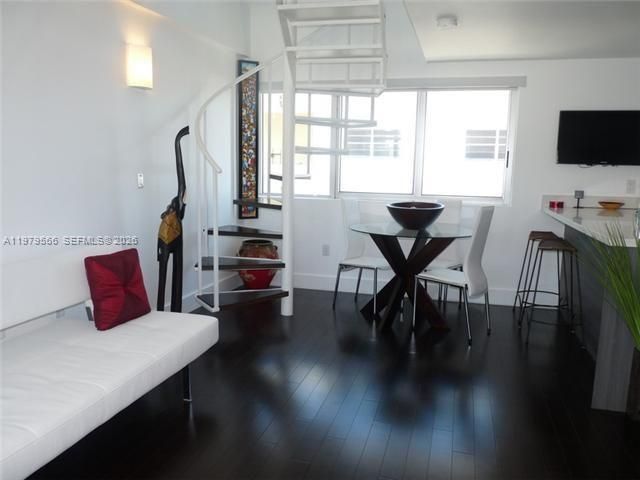 421 Meridian Ave, Unit 14, Miami Beach, FL 33139 Photo