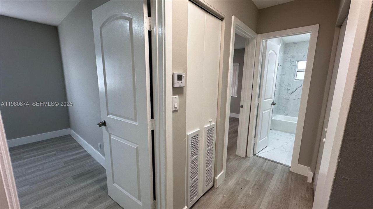 4101 NW 30th Ter , Lauderdale Lakes, FL 33309 Photo