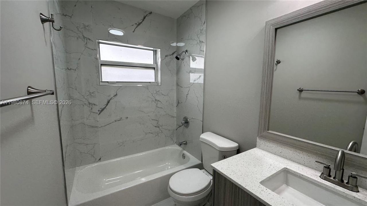 4101 NW 30th Ter , Lauderdale Lakes, FL 33309 Photo