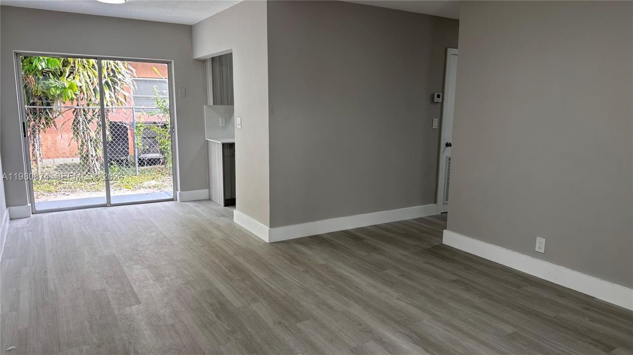 4101 NW 30th Ter , Lauderdale Lakes, FL 33309 Photo