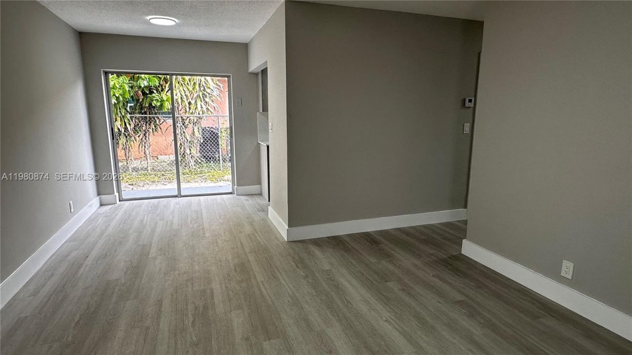 4101 NW 30th Ter , Lauderdale Lakes, FL 33309 Photo