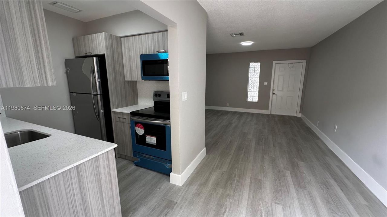 4101 NW 30th Ter , Lauderdale Lakes, FL 33309 Photo