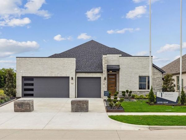 417 Hundred Acre Drive, Waxahachie, TX 75165