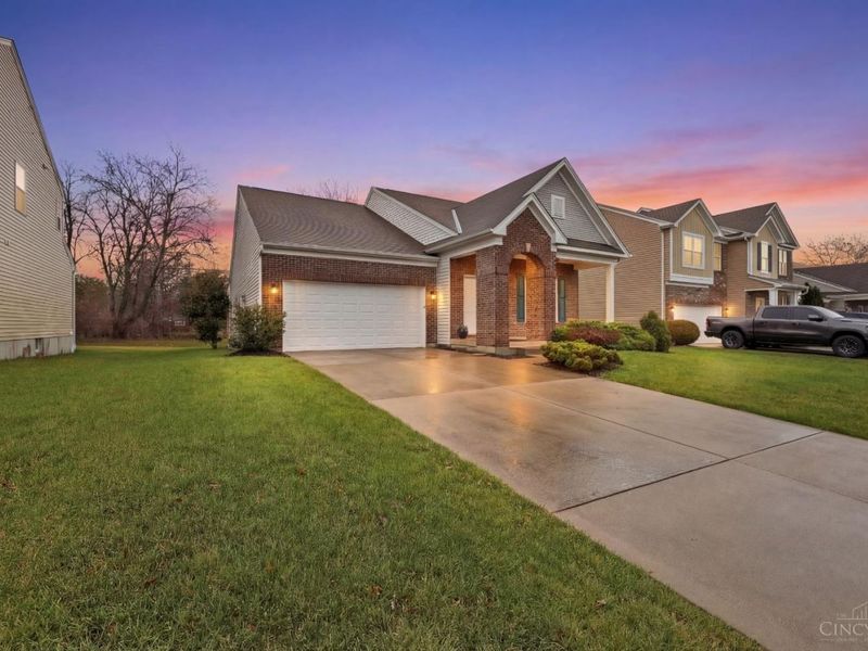 966 London Court, Union Twp, OH 45245 Photo 2