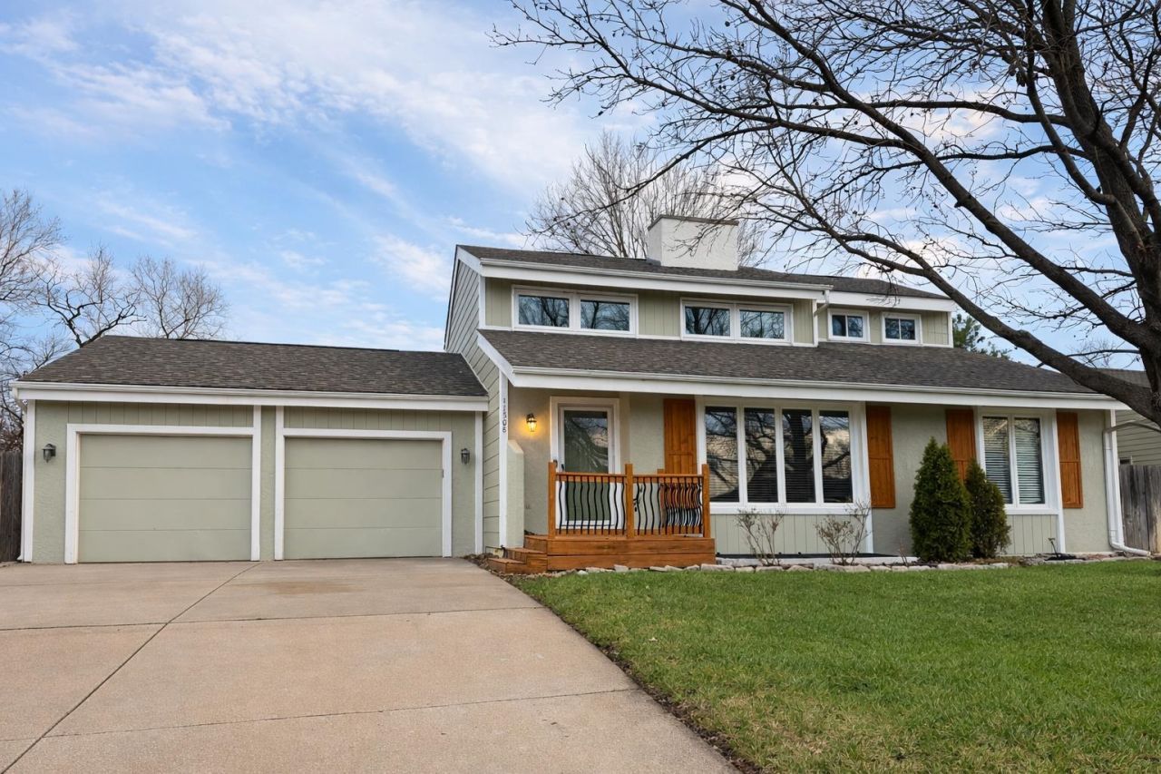 11508 W Douglas Ave, Wichita, KS 67212 Main Photo