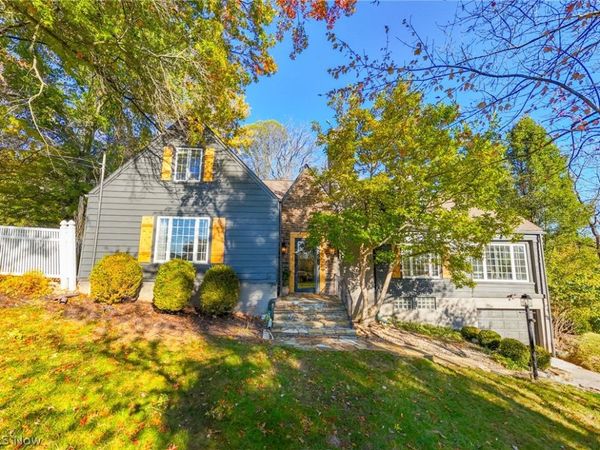 68305 Rolling Acres Drive, St Clairsville, OH 43950