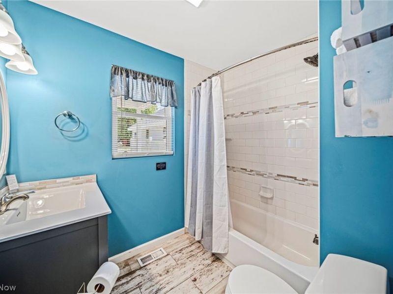 4890 Francis Drive, Geneva, OH 44041 Photo 19