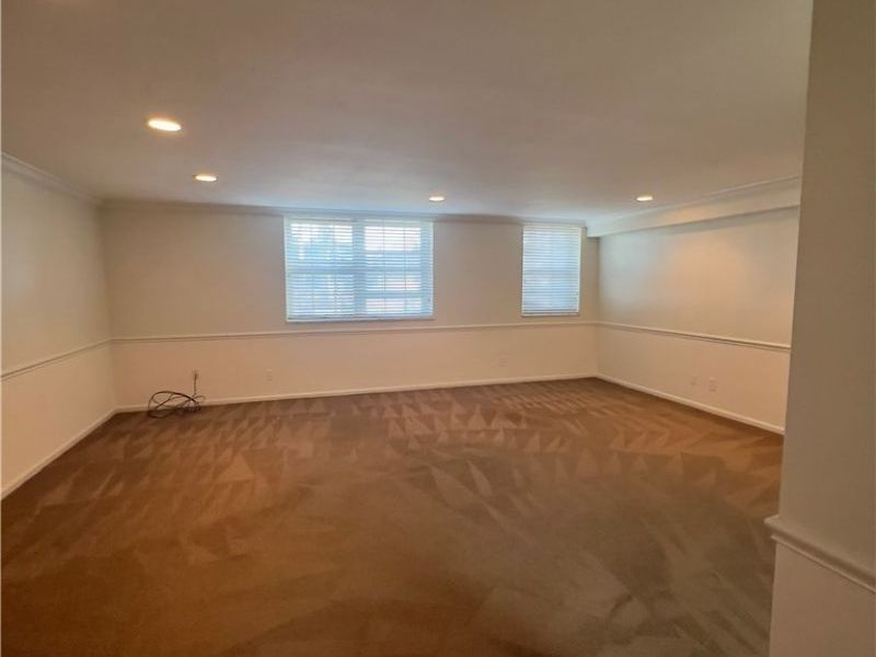19901 Van Aken Boulevard W, Unit 7, Shaker Heights, OH 44122 Photo 12