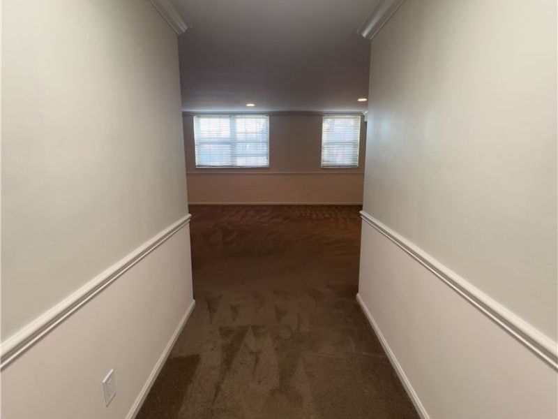 19901 Van Aken Boulevard W, Unit 7, Shaker Heights, OH 44122 Photo 21