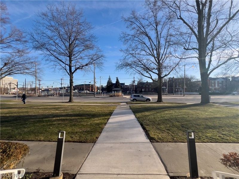19901 Van Aken Boulevard W, Unit 7, Shaker Heights, OH 44122 Photo 4