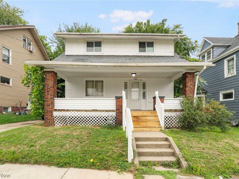 163 W Market Street, Alliance, OH 44601 Photo 2