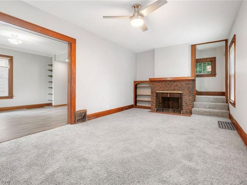 163 W Market Street, Alliance, OH 44601 Photo 6