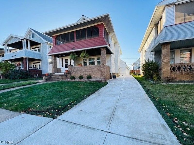 2198 Chesterland Avenue, Lakewood, OH 44107 Photo 1
