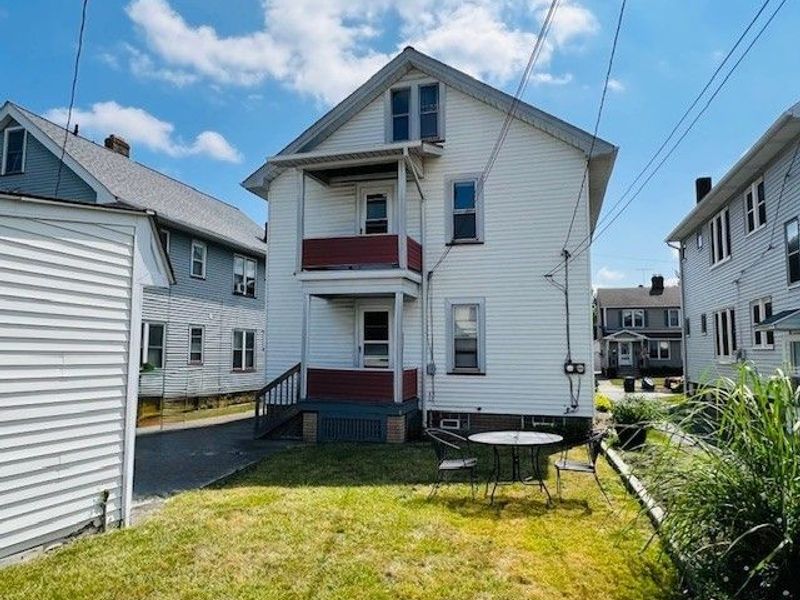 2198 Chesterland Avenue, Lakewood, OH 44107 Photo 9