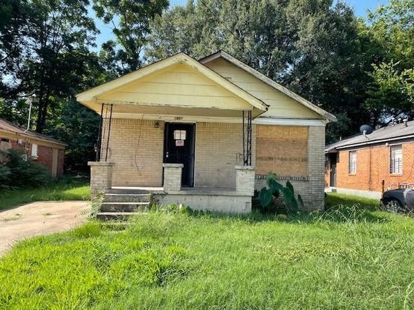 1461 E WALDORF AVE, Memphis, TN 38106
