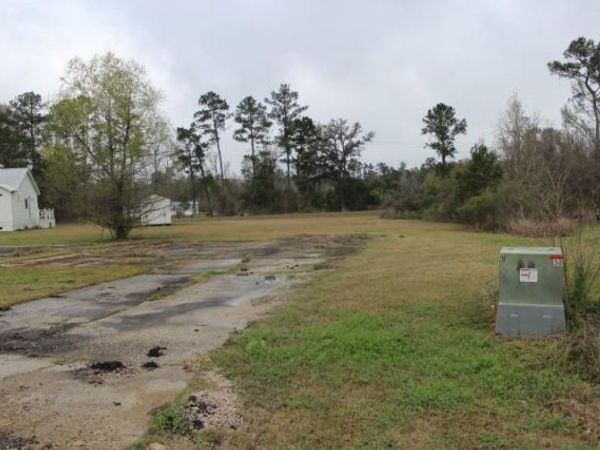 RIVERSCAPE Drive, Springfield, LA 70462