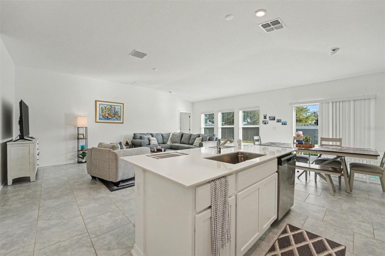 425 Singing Sands Circle , Lake Wales, FL 33859 Photo